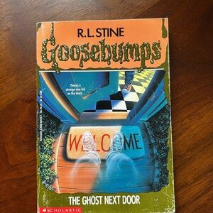 Goosebumps #10 The Ghost Next Door